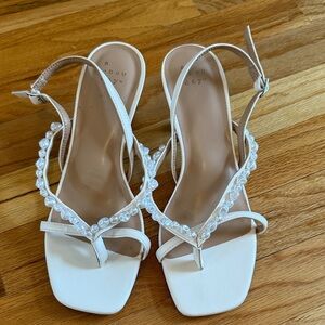 Elegant Low White Pearl-Embellished Sandal Heels